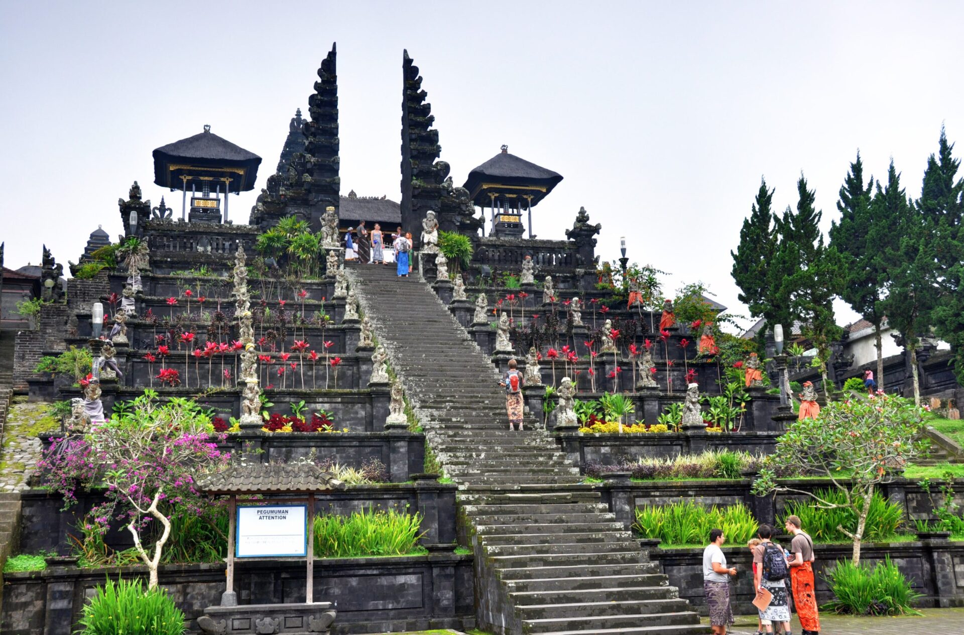 Pura-Besakih-Hindu_Temple_Bali